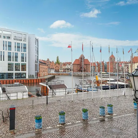 Premium Szafarnia In Old Town & Marina View By Lion Apartment