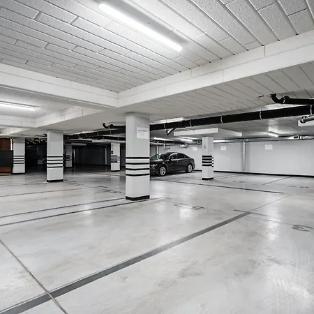 Premium Szafarnia In Old Town & Marina View By Lion Apartmán